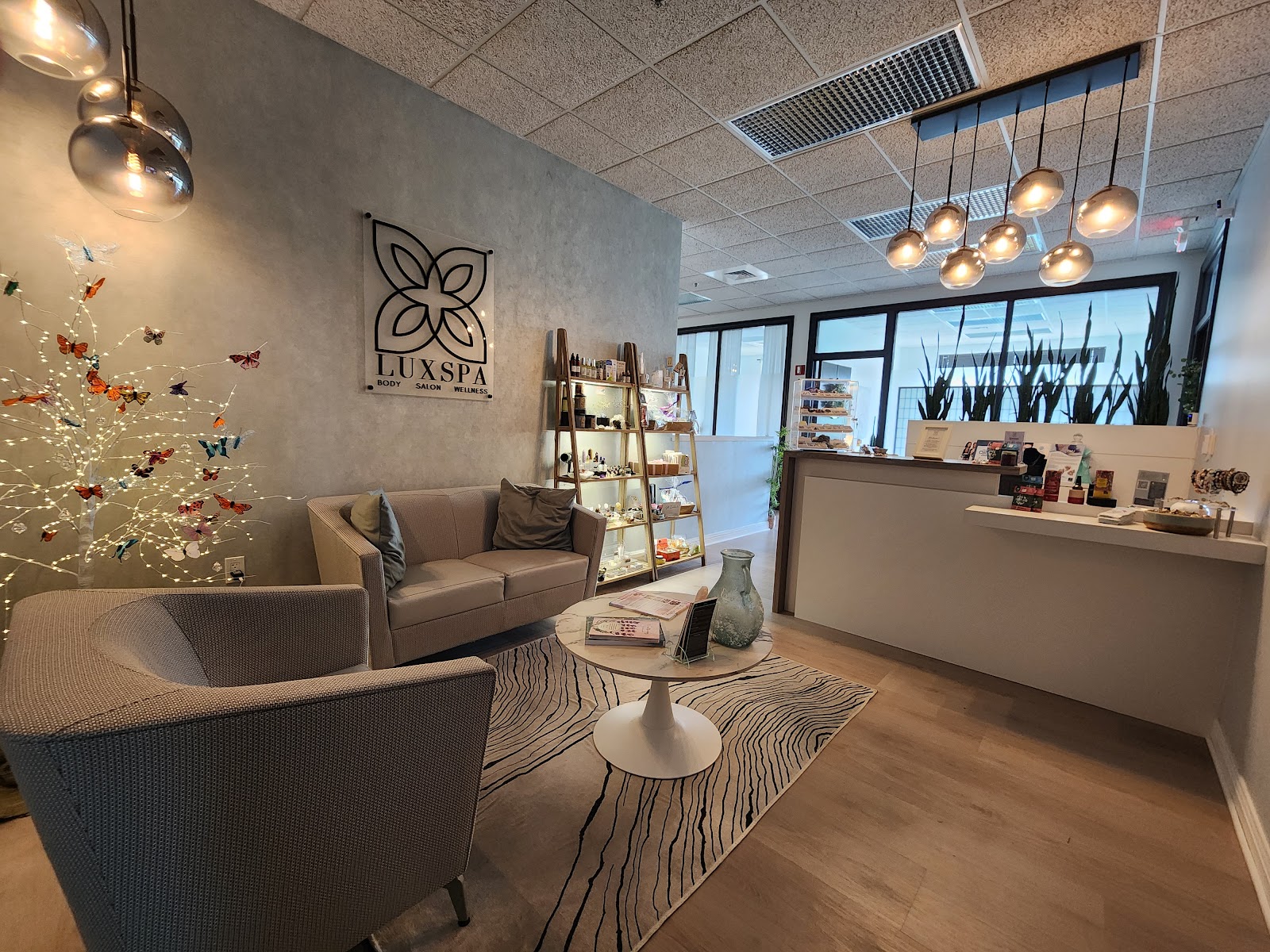LUX Spa De Pere nail work in De Pere, Wisconsin